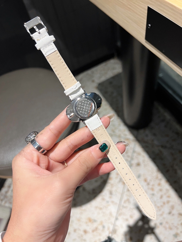 ブランド時計全体デザイン